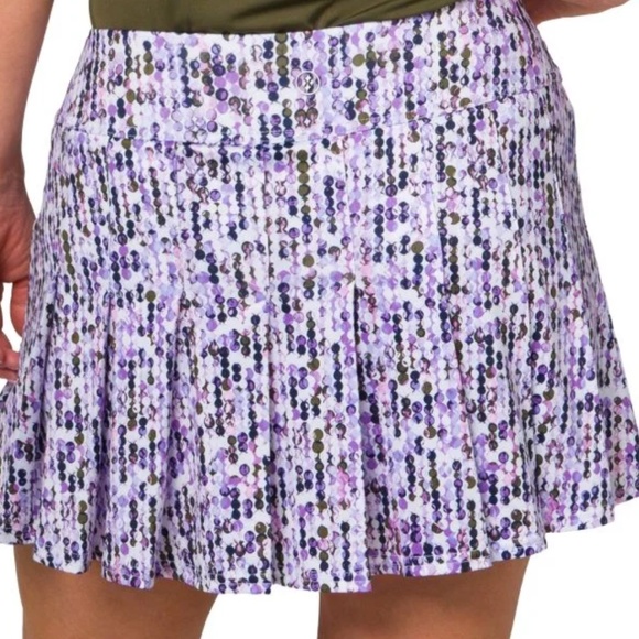 JoFit Women's Pleat Short Golf Skirt in Jewel Print Purple - Picture 2 of 4